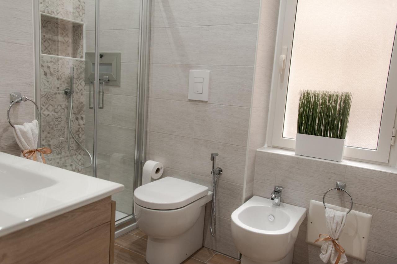 נאפולי Michelangelo 80 Apartment מראה חיצוני תמונה
